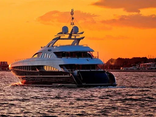 Summer Sunset Yacht Parties Summer Sunset Yacht Parties