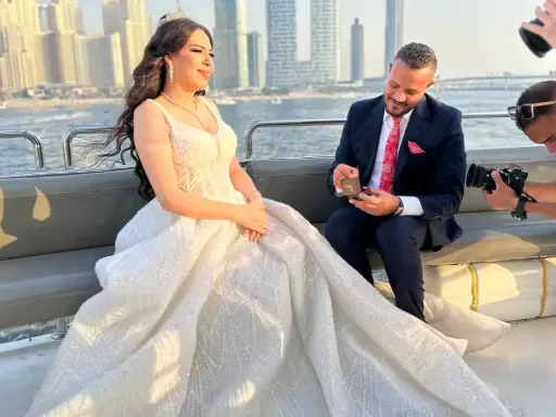 Elegant yacht wedding Manhattan skyline backdrop