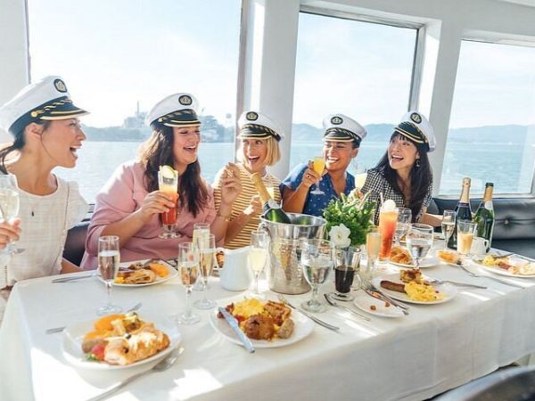 Private Graduation Brunch Cruise